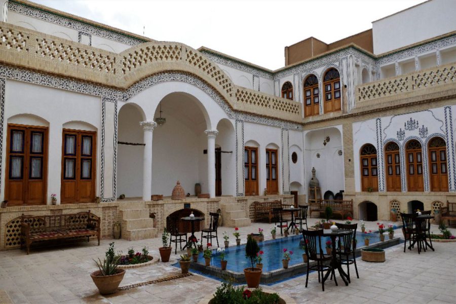 هتل بوتیک صباغیان کاشان